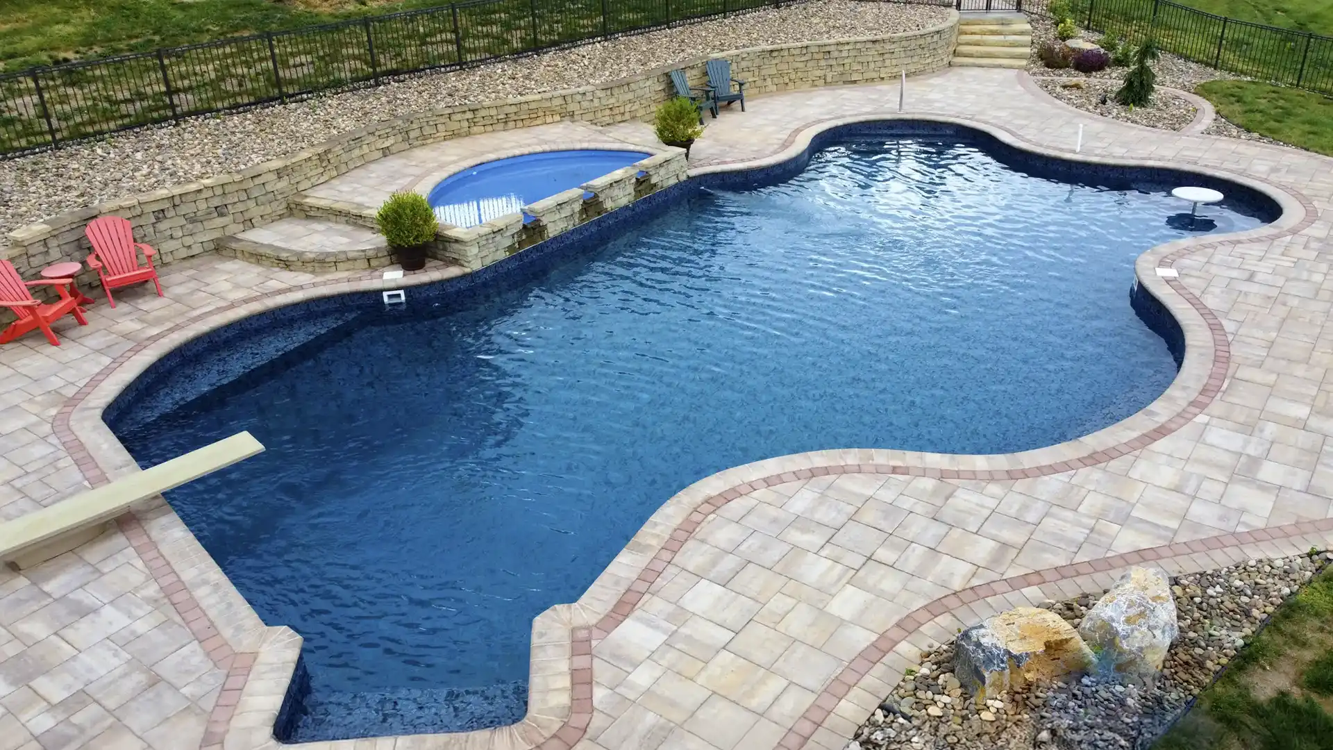 custom-shape-pool